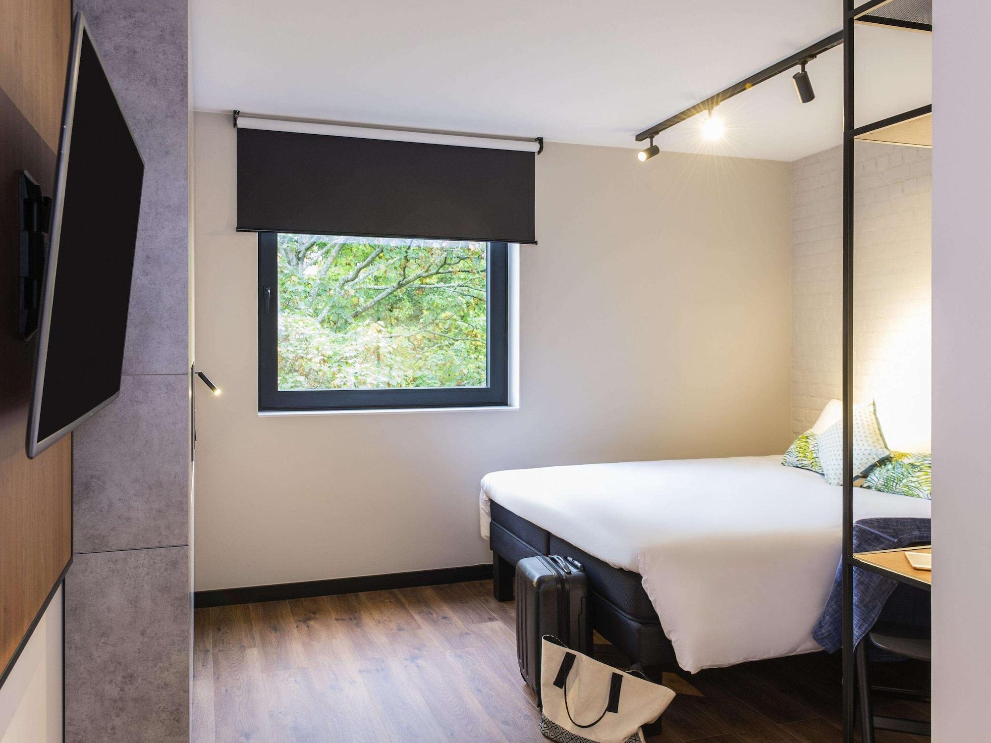 Ibis Brussels Centre Chatelain Ixelles Exterior photo